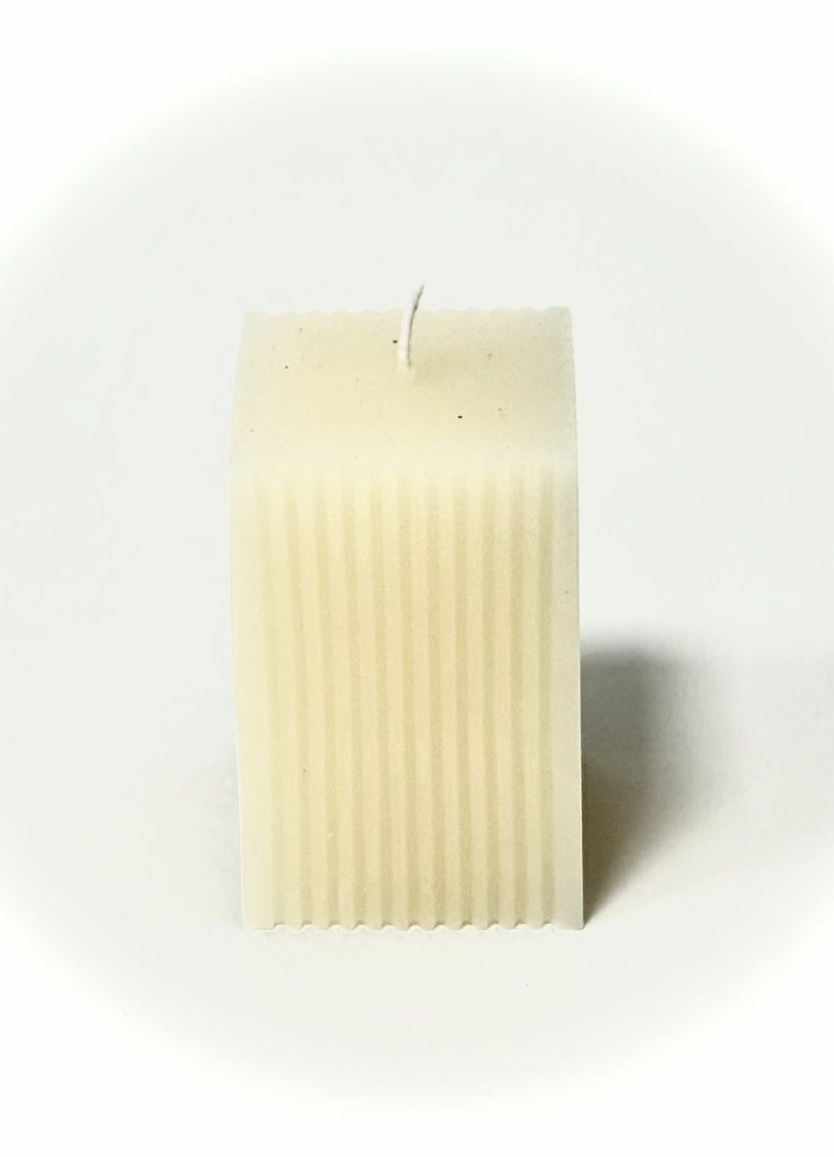 Bivaxljus - Blockljus Tindra Vit